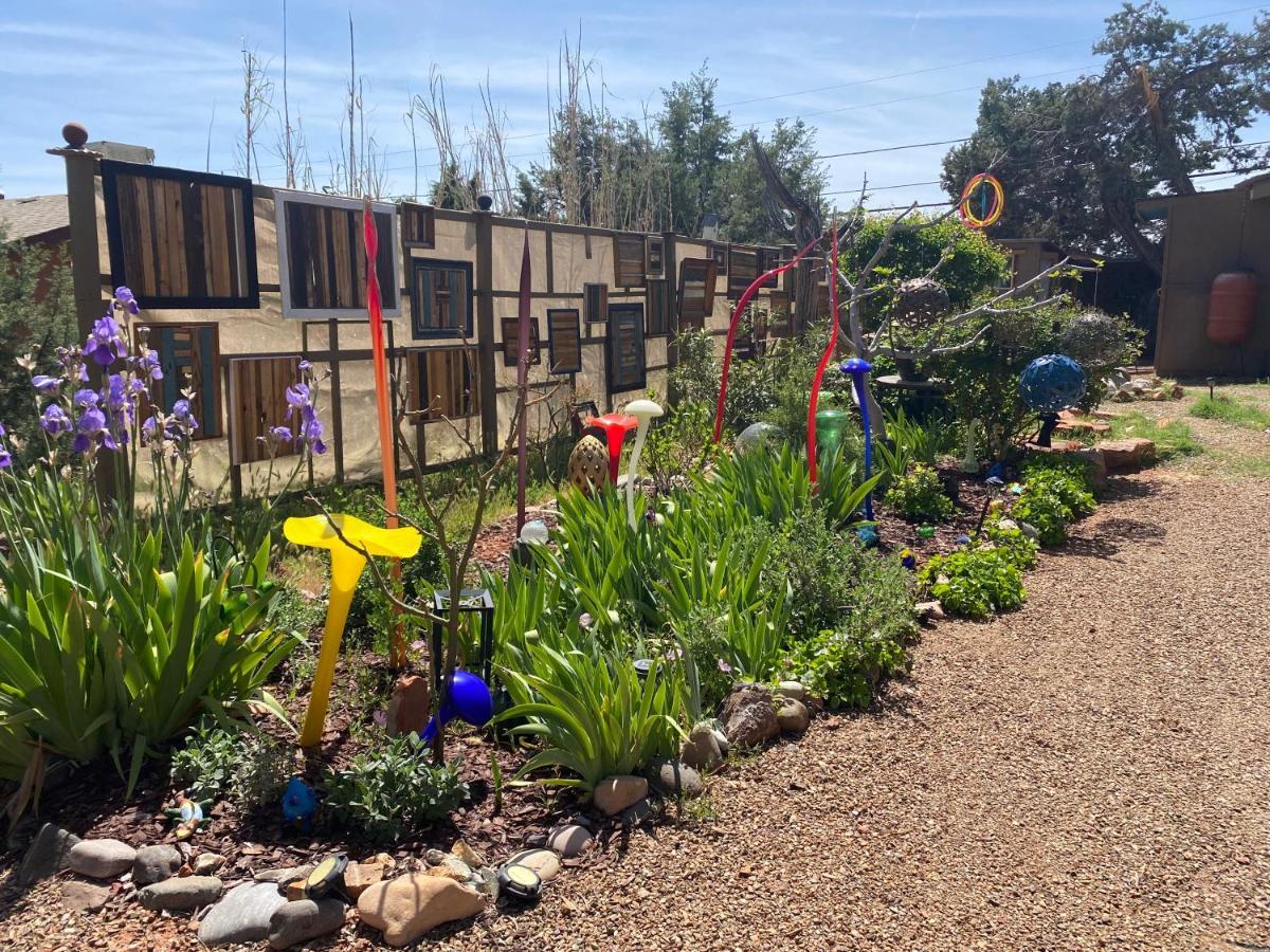 Sedona Camp Tiny House Hotel Exterior photo